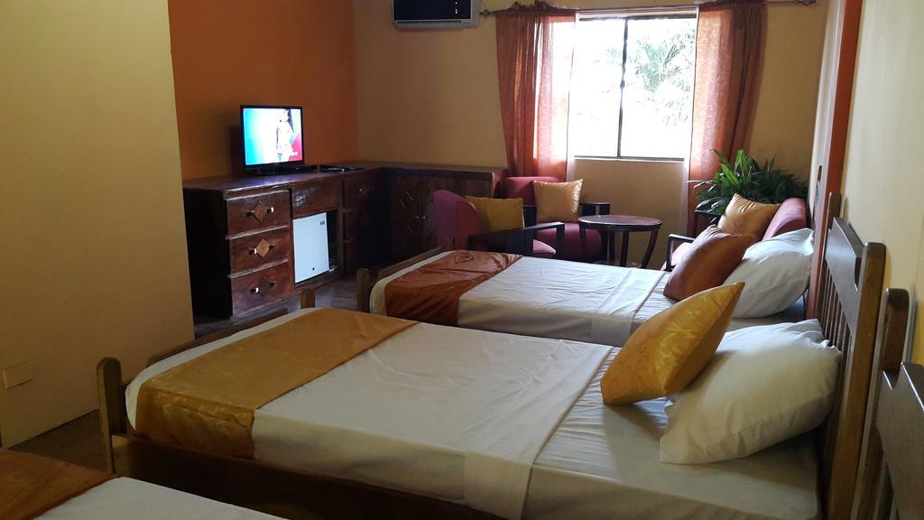 Hotel El Maltese Гранада Стая снимка