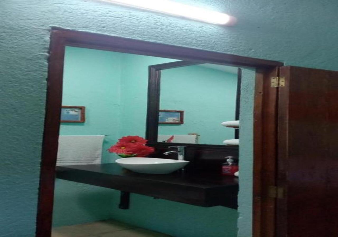 Hotel El Maltese Гранада Стая снимка